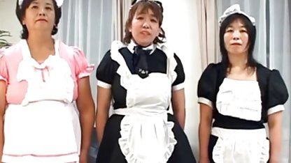 超柔軟な金髪を示して彼女の滑り 鈴木 一徹 ラブラブ