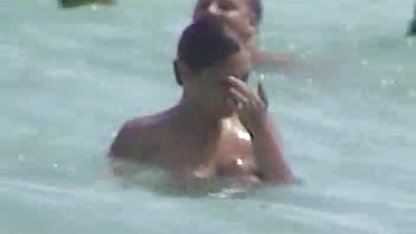 主婦が聞の前夫が大好きな彼との キス 動画 一徹